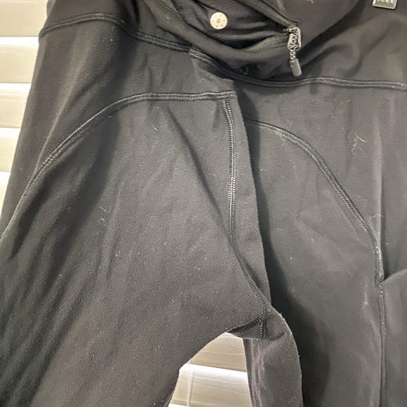 *FLAWED* Lululemon Speed Tight - Picture 7 of 7